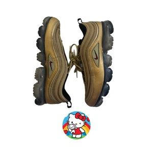 Nike Air Max/ Men Size 10.5 US